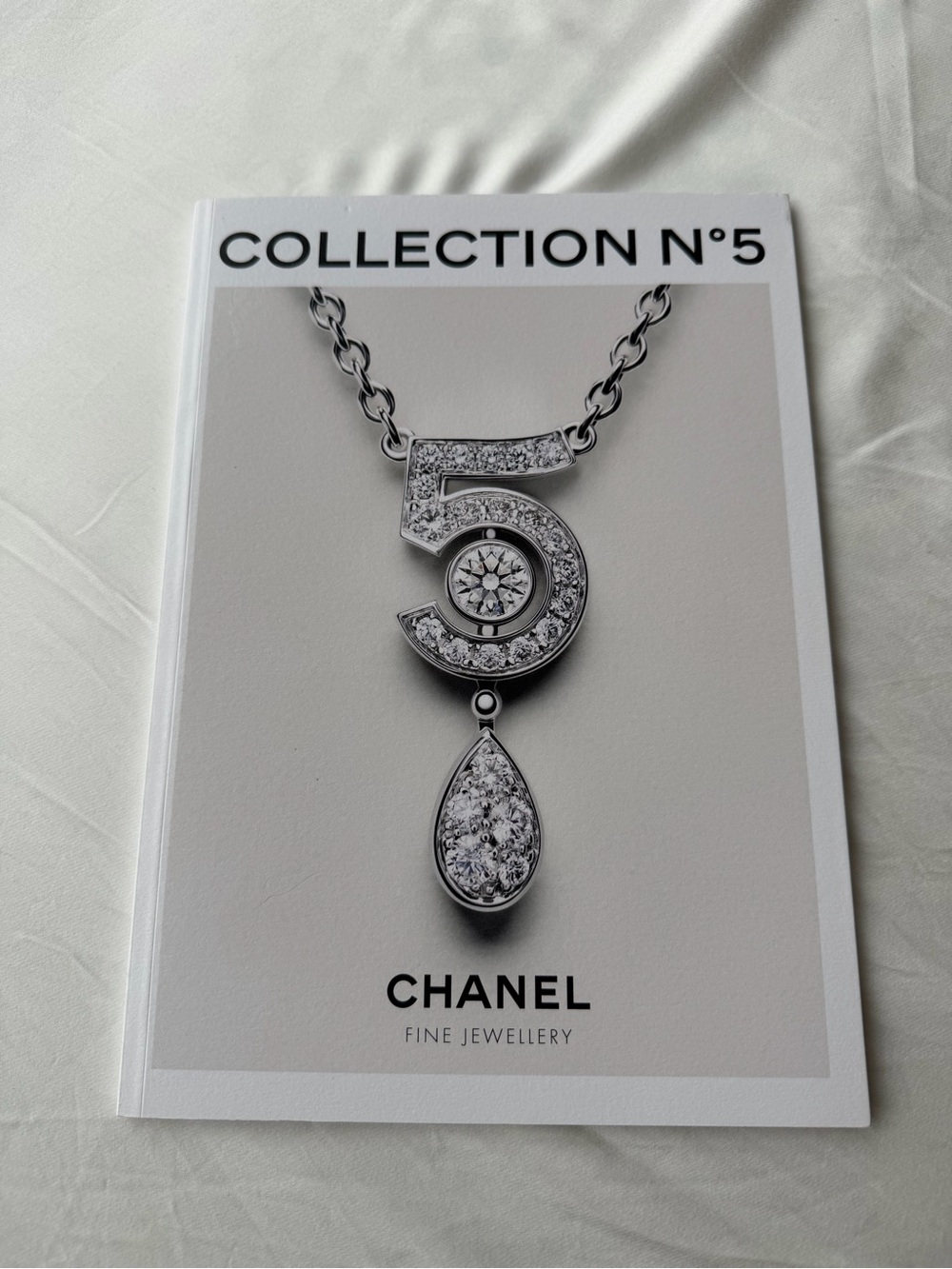 CHANEL Fine Jewelry Book